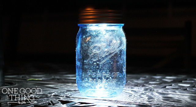 solar light mason jar